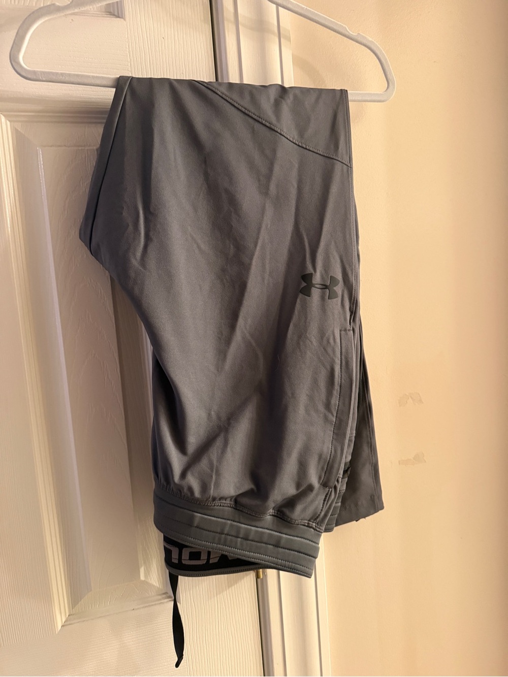 Under Armour Men’s Charcoal Grey Athletic Shorts